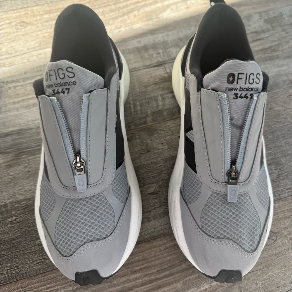 New Balance Gray and Black Women's Sneakers for medical workers and beyond